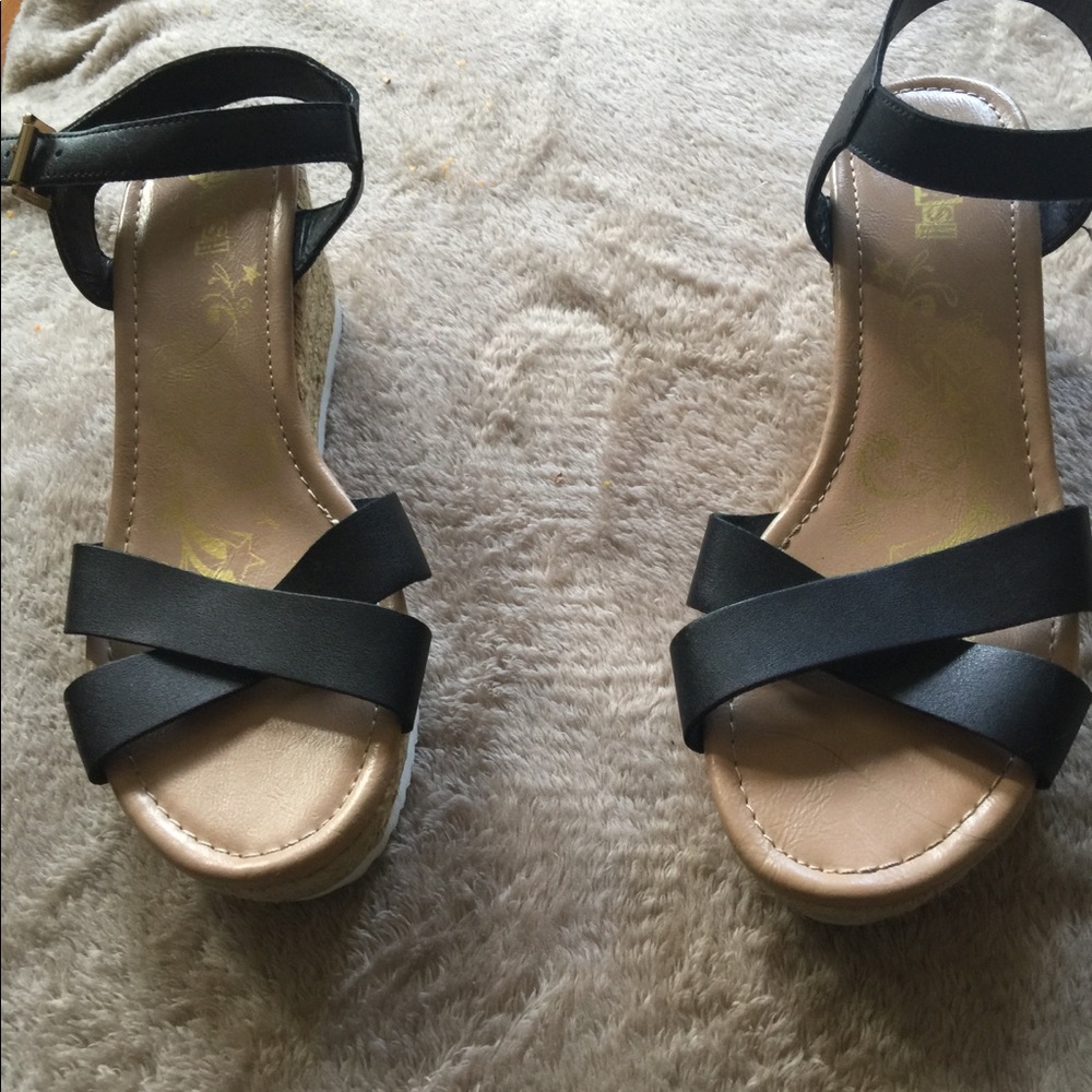 Sandals. New with no box